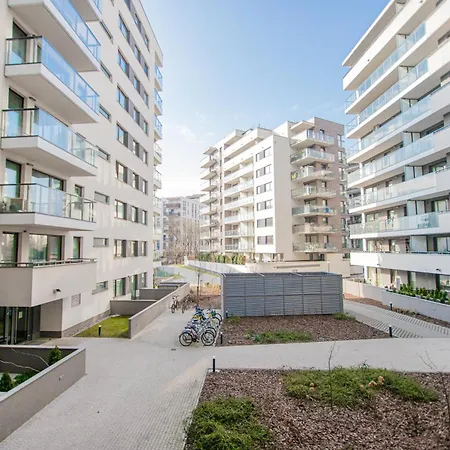 Lovely Close To The Center. Free Parking Apartamento *