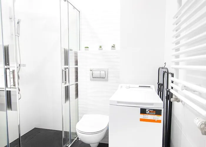 Lovely Close To The Center. Free Parking * Warszawa