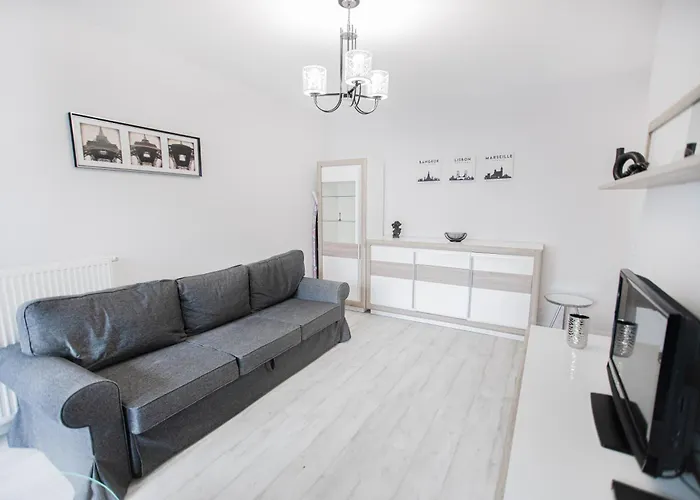 Lejlighed Lovely Close To The Center. Free Parking